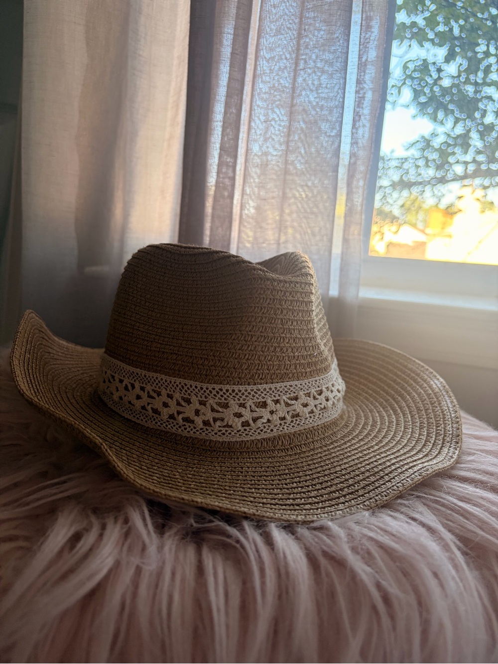 House of Harlow 1960 Woven Straw Fedora with Cream Lace Band - Brown